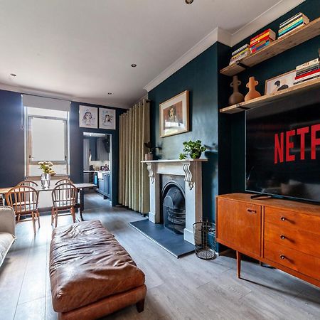 Arte Stays - 2 Bed Luxurious Flat, Garden, 5Min Dalston St., Parking Available, Serviced Accommodation - Up To 5 Ppl Лондон Екстериор снимка